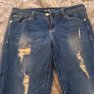 Boyfriend jeans with bling